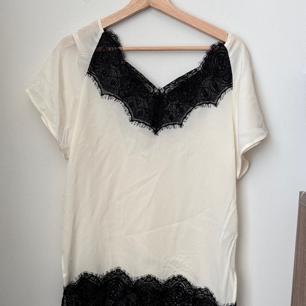 Escada Sport Black and Cream Lace Top - Picture 2 of 10